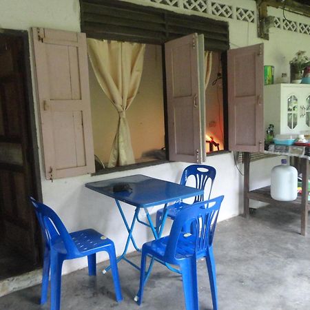 Grandma's Home Sangkhlaburi Exterior foto